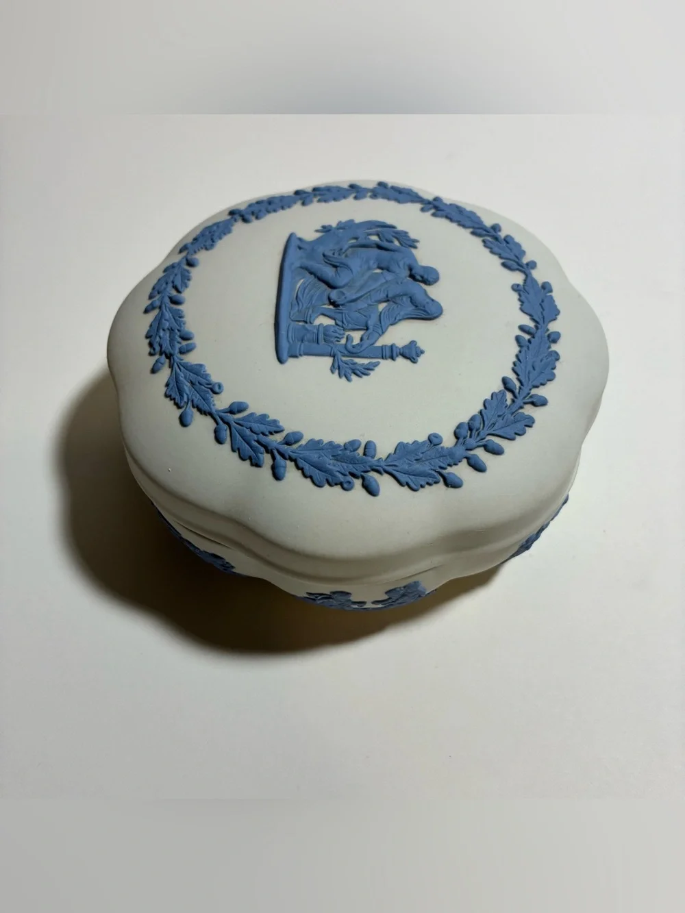 Vintage Wedgwood White & Blue Reverse Jasperware Scalloped Lidded Trinket Box